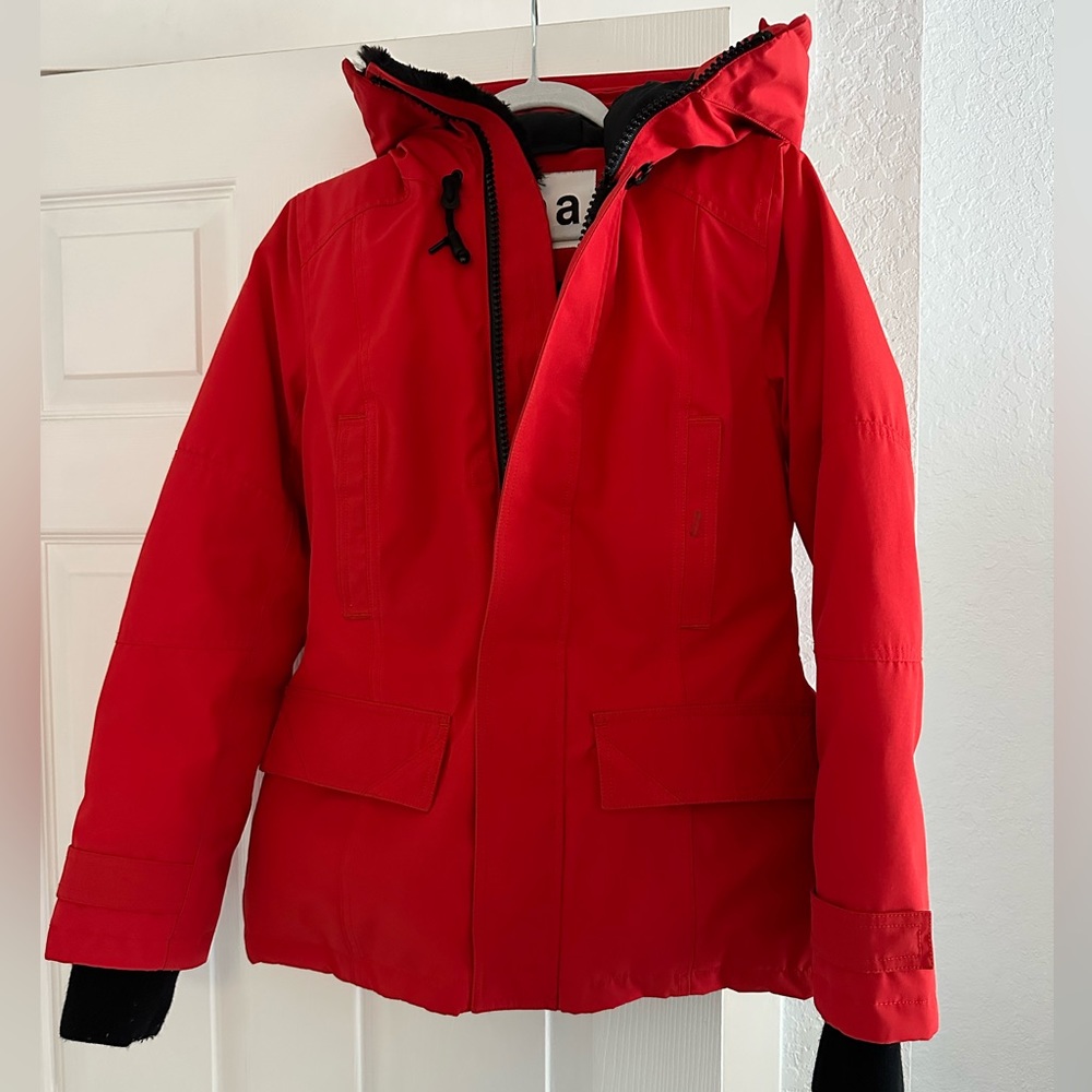 ARITZIA TNA parka